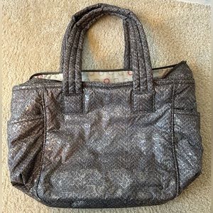 Le Sports sac Quilted Zipperd Tote , color - gray